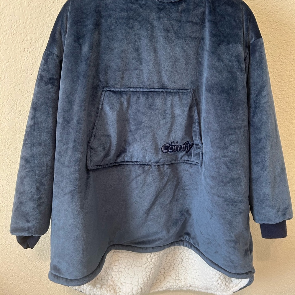 Cozy Kids' Navy Plush Hoodie